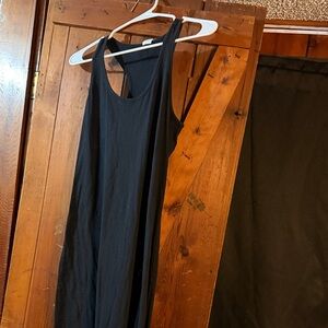 Black Sleeveless Dress